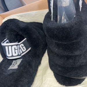 Ugg fluff yeah slides